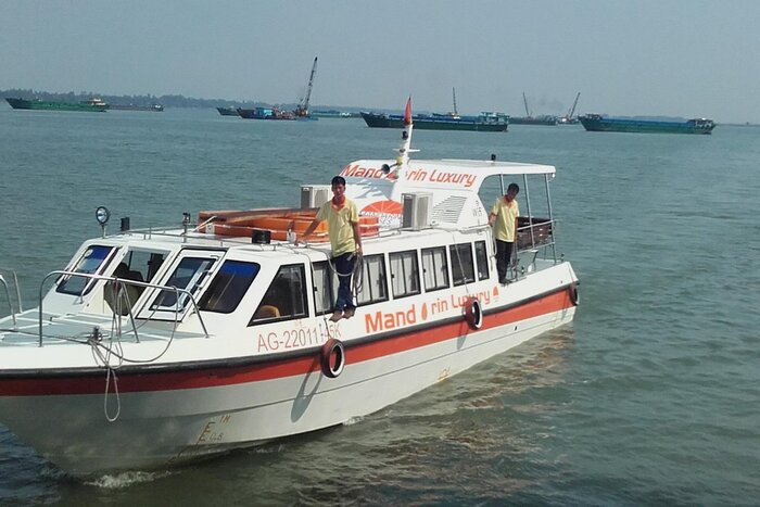 Se déplacer de Phnom Penh à Ho Chi Minh ville en bateau 