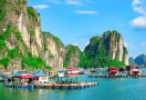 Une partie de la baie d'Halong de la jonque