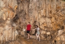 Grotte de Surprise ( grotte de Sung Sot) 