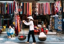 Vendeurs ambulants à Hanoï