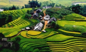 Ta Phin Village (Top Things To Do In Sapa Vietnam)