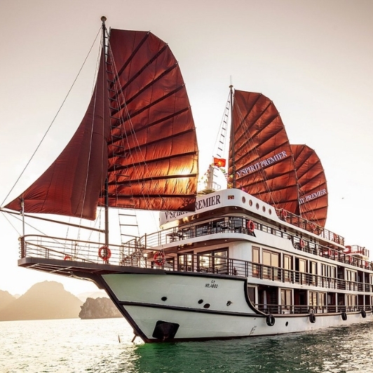 Croisière V'Spirit Dans La Baie D'Halong - Baie De Lan Ha