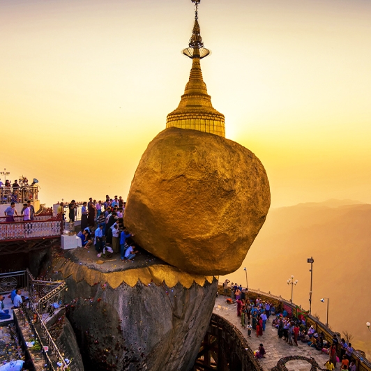 Excursion aux alentours de Roche d'Or Yangon Birmanie 5 Jours