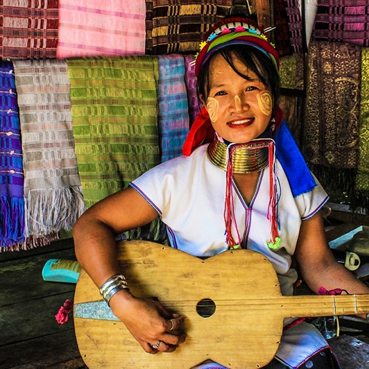 Visite étonnante de Chiang Rai Thaïlande 3 Jours 2 Nuits