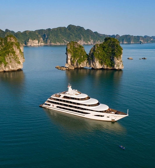 Croisière Bateau Scarlet Pearl Dans La Baie De Lan Ha 