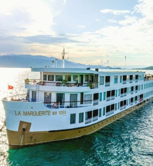 Croisière Bateau Rv La Marguerite Sur Le Mékong 