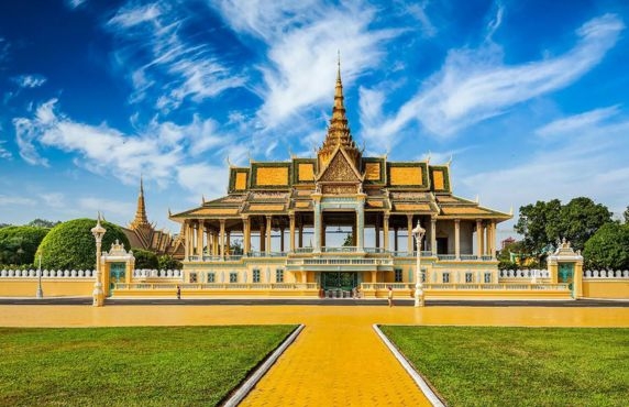 Visite Phnom Penh En Novembre - Pourquoi Y Aller ?