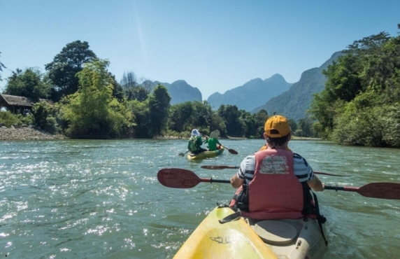 Visite De Vang Vieng En Août - Guide Voyage Laos Visite De Vang Vieng En Août - Guide Voyage Laos