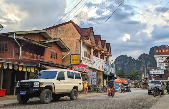 Transport à Vang Vieng - Comment Se Déplacer à Vang Vieng Laos ? Transport à Vang Vieng - Comment Se Déplacer à Vang Vieng Laos ?