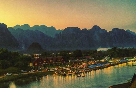 Top 6 Des Incontournables à Faire à Vang Vieng Laos Top 6 Des Incontournables à Faire à Vang Vieng Laos