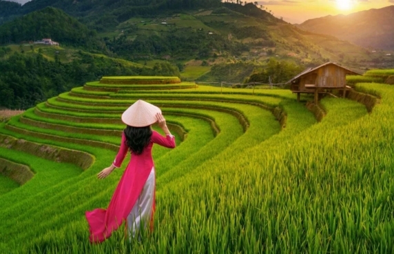 Voyage De Luxe 4 Semaines Vietnam Thaïlande Laos Cambodge Avec Anna Voyage De Luxe 4 Semaines Vietnam Thaïlande Laos Cambodge Avec Anna