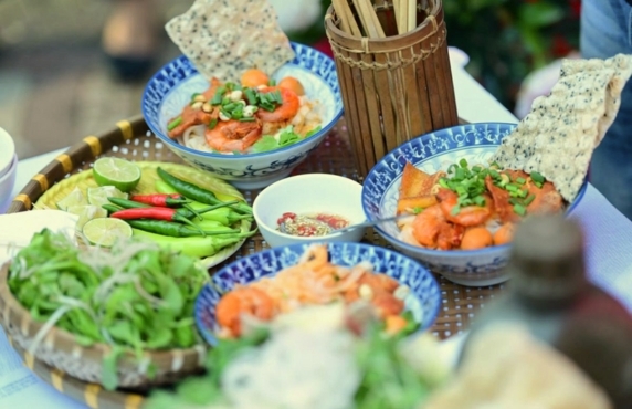 Food Tour à Moto à Da Nang - Avis De Robert Food Tour à Moto à Da Nang - Avis De Robert