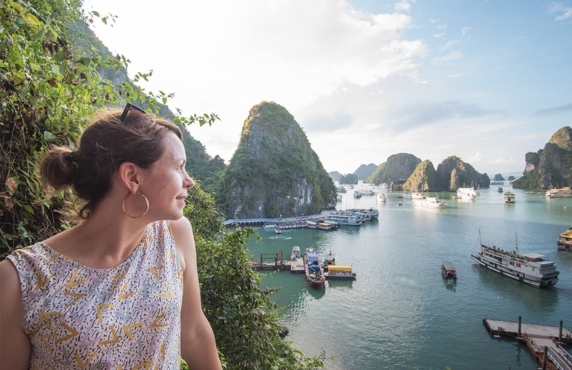 Circuit Combiné Vietnam Cambodge 21 Jours - Voyage Avec Mme Minetta Circuit Combiné Vietnam Cambodge 21 Jours - Voyage Avec Mme Minetta
