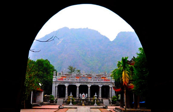 Choses à Faire Et à Voir à Ninh Binh Vietnam - Visiter Le Temple De Thai Vi
