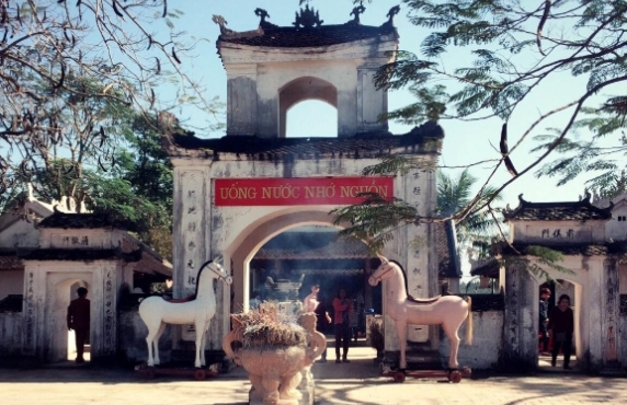Explorer Temple De Bach Ma: Le Meilleur Temple Du Vieux Quartier De Hanoi