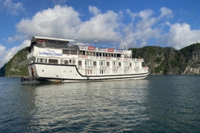 Hanoï - Baie de Bai Tu Long - Grotte Thien Canh Son (D, L)