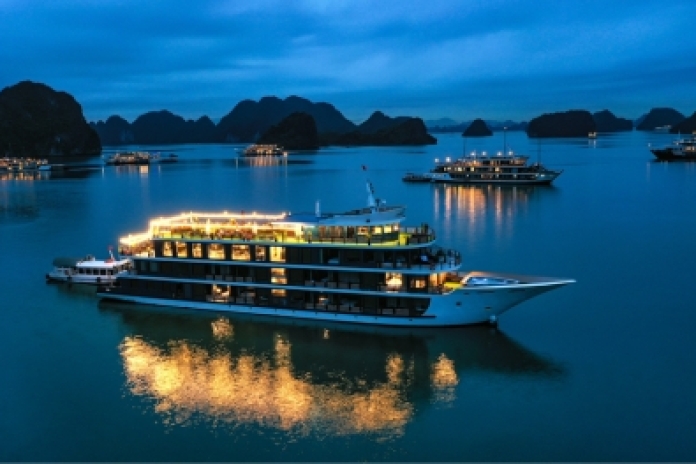 Baie d'Halong - Baie de Lan Ha - Tra Bau (Déjeuner - Dîner)