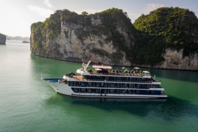 Hanoï - Baie d'Halong - Baie de Lan Ha (Déjeuner - Dîner)