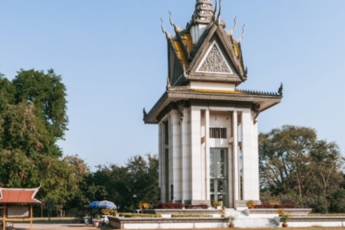 Phnom Penh - Choeung Ek Killing Fields - Tuol Sleng (B,L,D)