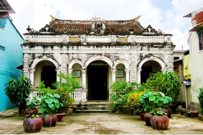 Cai Be - Sa Dec - Ancienne maison Huynh Thuy Le - Temple de Kien An Cung (B,L,D)