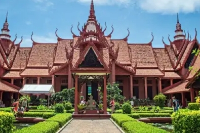 Phnom Penh - Débarquement (B)