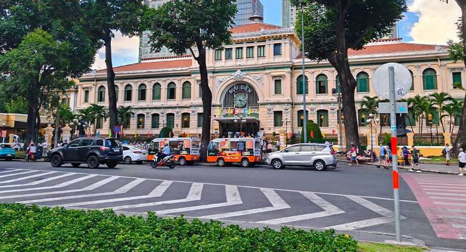 922-498-1-Ho-Chi-Minh-ville-city