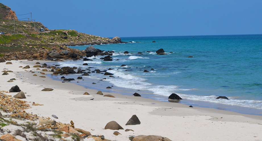 Plage à l'île de Con Dao