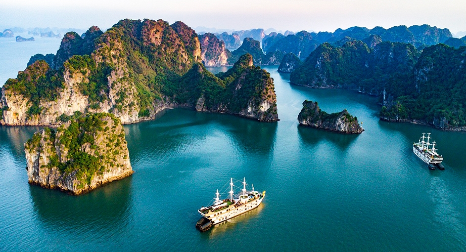 922-35-bai-tu-long-baie-vietnam