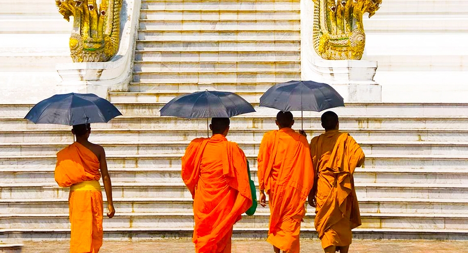 Moine à Luang Prabang