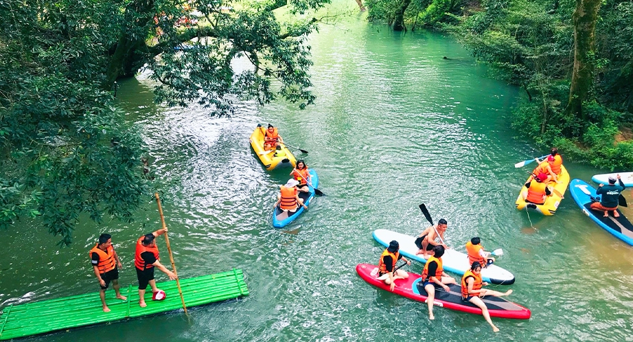 Kayak sur rivière Chay - Phong Nha