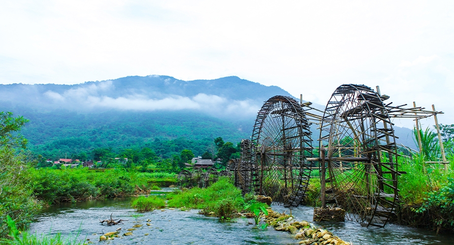 Roue à eau à Pu Luong