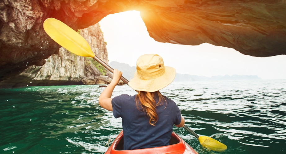 Kayak à la baie d'Halong