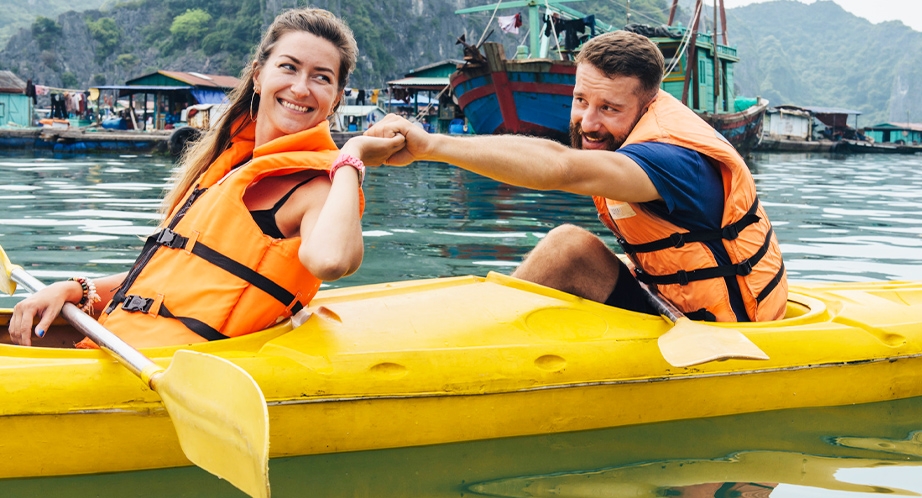 Kayak à la baie d'Halong