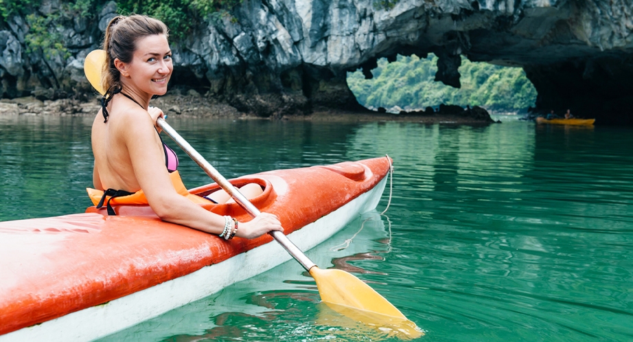 Kayak à la baie d'Halong