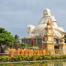Pourquoi Visiter La Pagode Vinh Trang - Site Spirituel Au Sud Vietnam ?