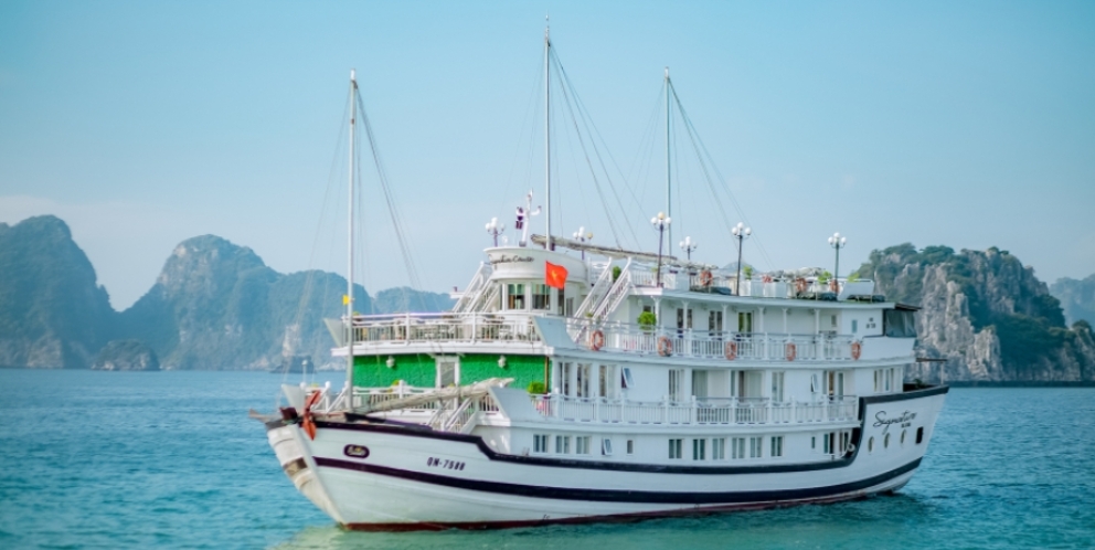 Croisière Signature dans la baie de Bai Tu Long