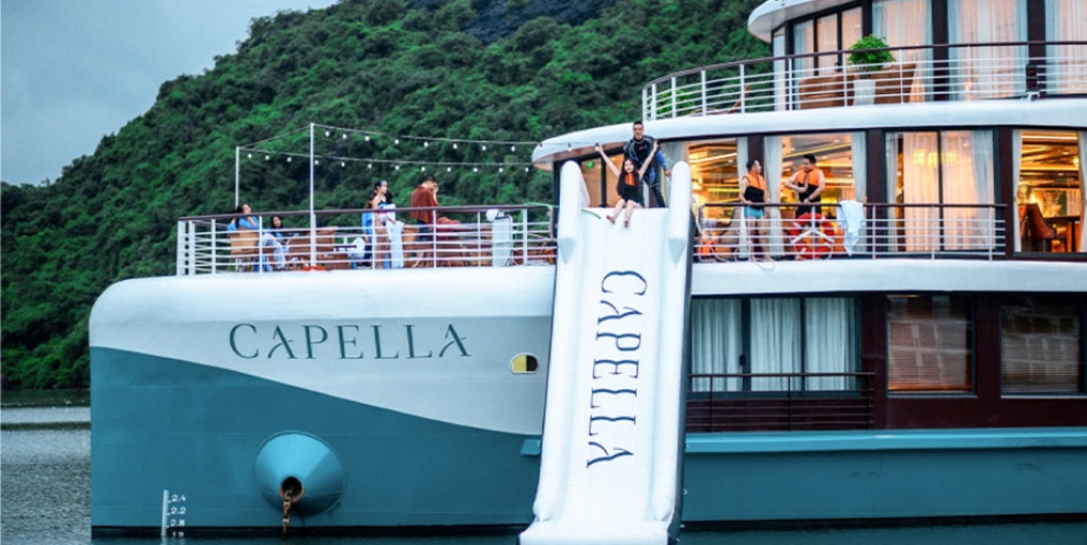 Toboggan aquatique unique de la Capella Cruise