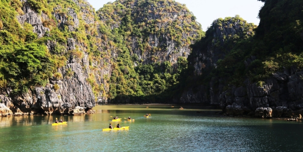 Baie de Bai Tu Long 