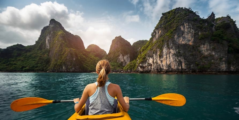 Kayaking dans la baie Lan Ha 