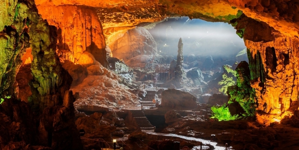 Explorer la grotte de Thien Canh Son 