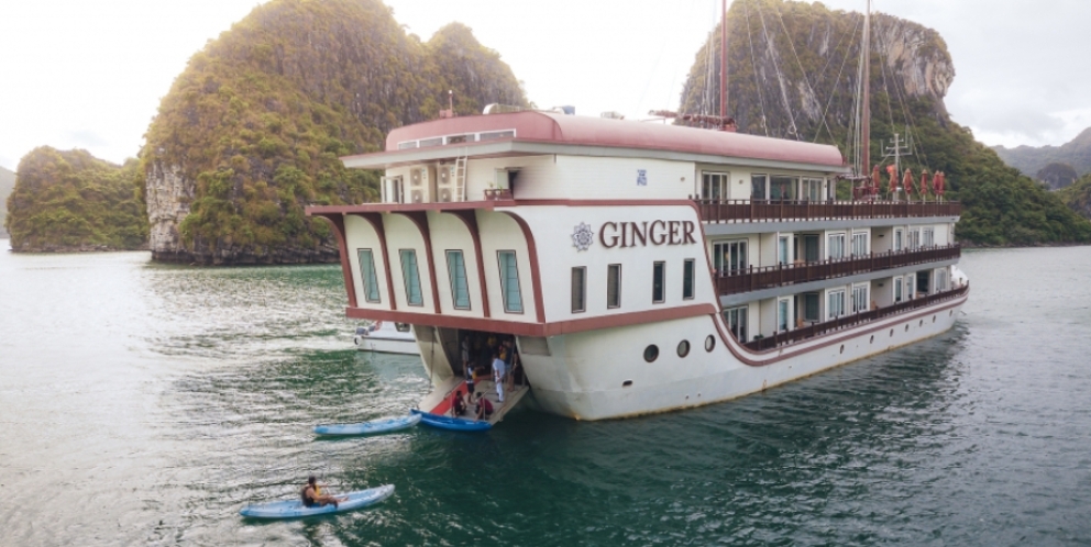 Autre vue de la jonque Héritage Halong