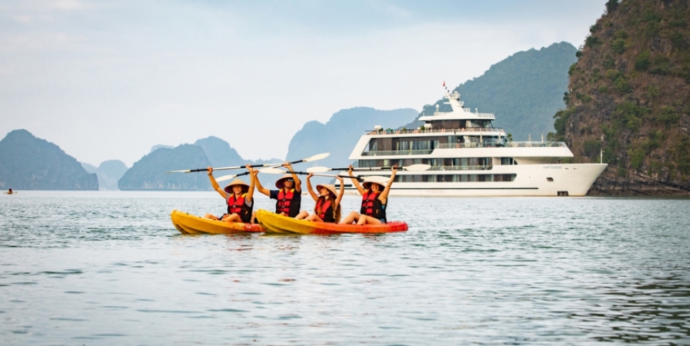 Kayak à baie de Lan Ha 