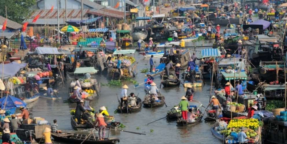 Le marché flottant de Cai Rang en pleine effervescence