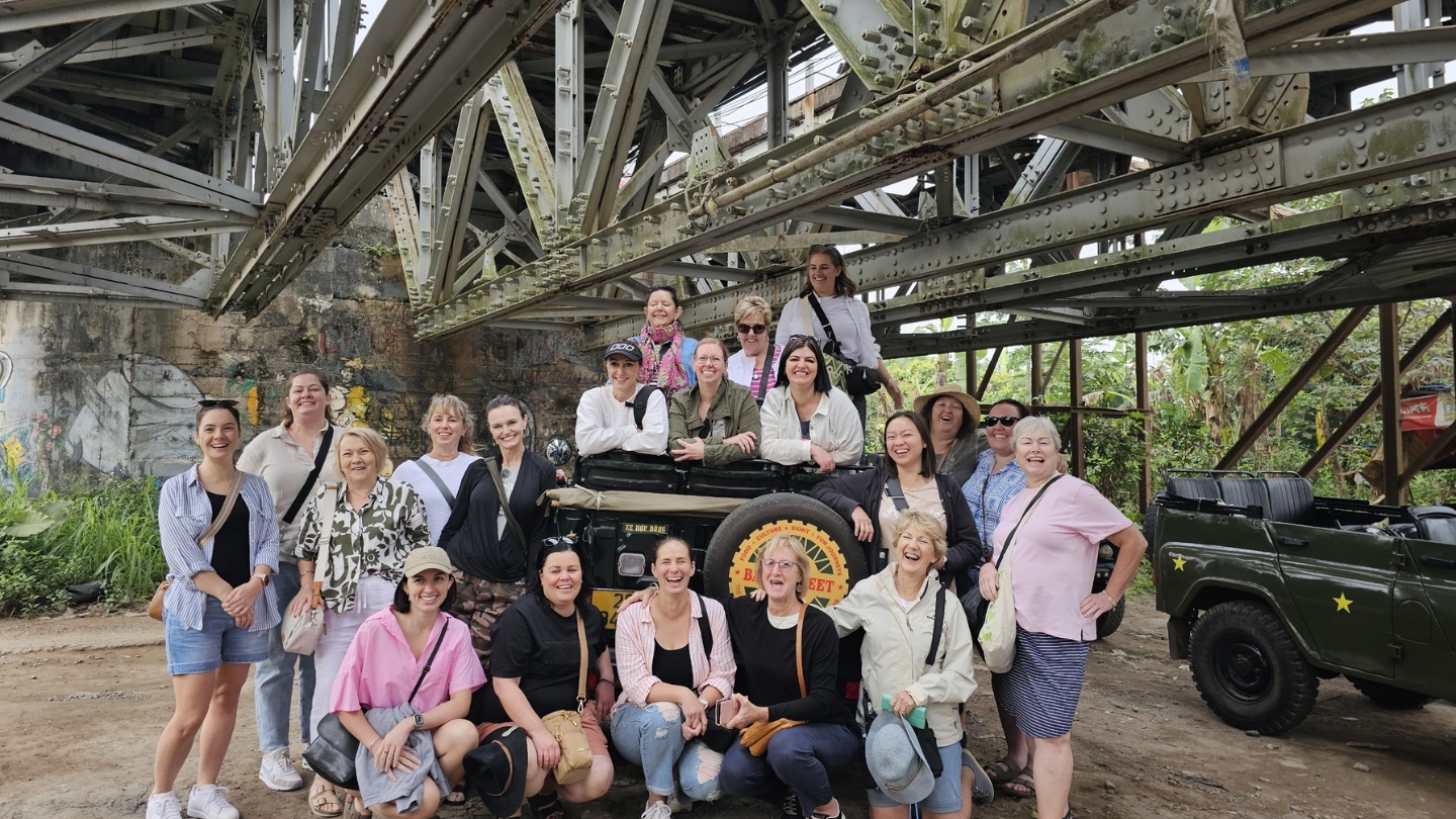 Visite culturelle en groupe à Hanoï