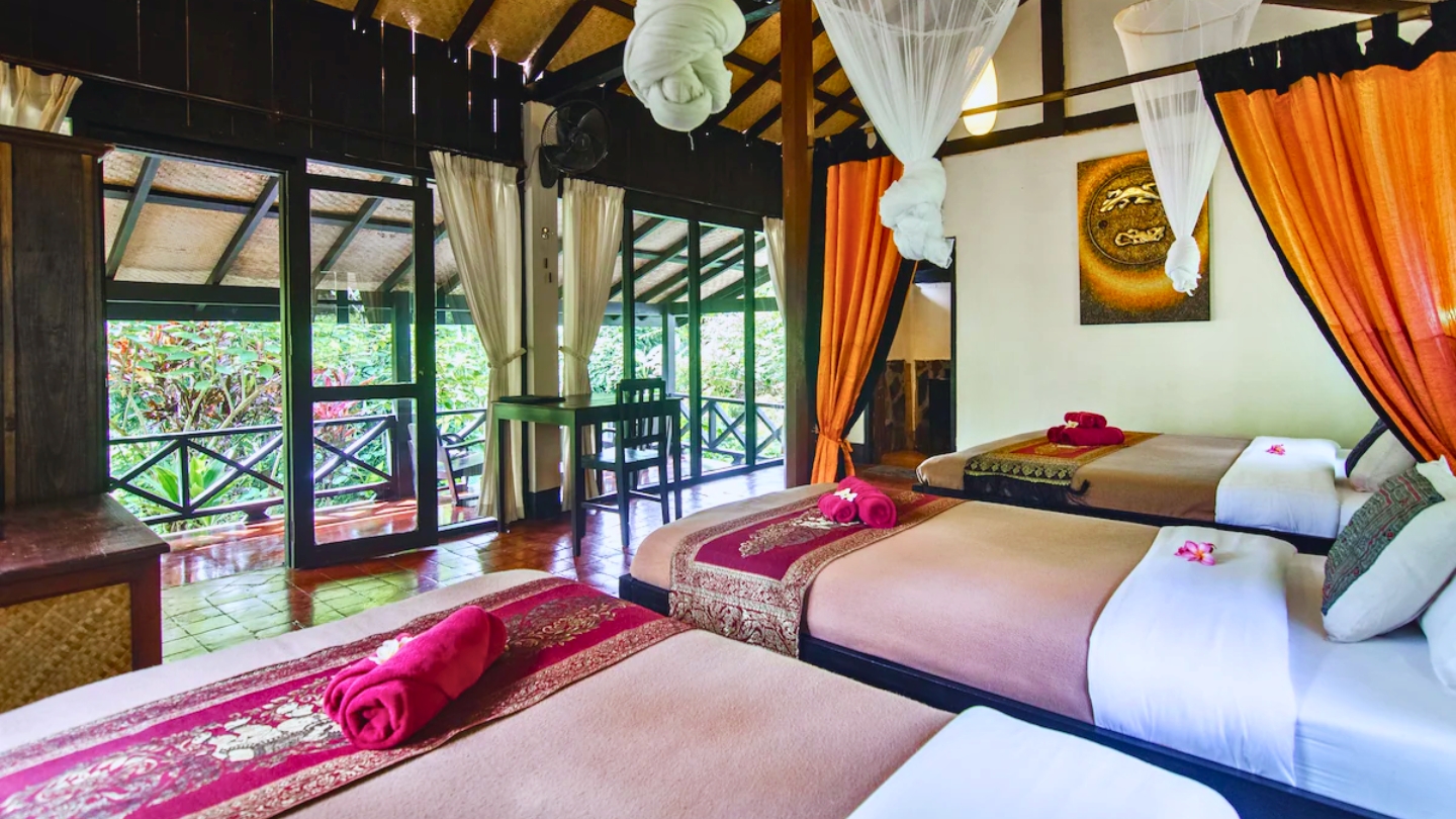 Le charme d'un bungalow traditionnel au cœur de Luang Prabang