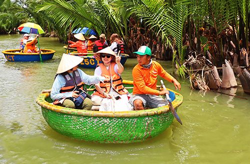 Hôi An - Da Nang - Hué (Petit-déjeuner) (100 Km – 2 Heures De Route)