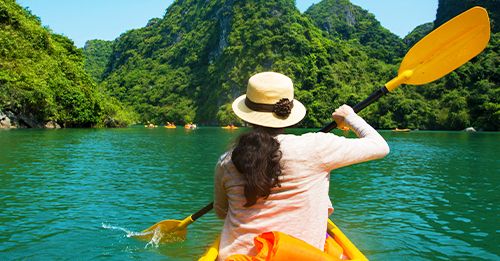 Baie DHalong - Aéroport DHanoi - Hué En Avion (Pd; Brunch)