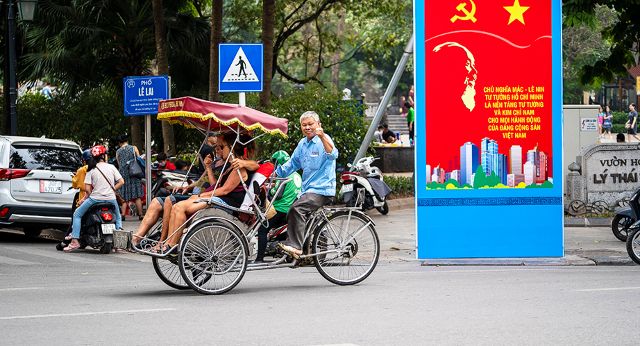 Cyclo-pousse à Hanoi