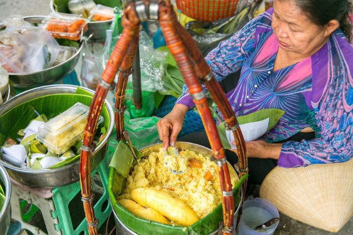 Les saveurs de Hano&iuml; se d&eacute;couvrent aussi dans la rue