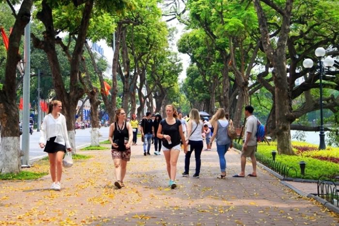 Du lac Hoan Kiem aux fa&ccedil;ades du Quartier fran&ccedil;ais